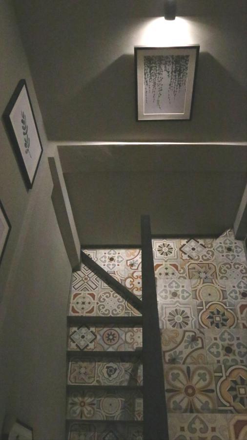 Sabi Guest House - Strategic Family -Married Couples Only- Hostel In Prawirotaman Yogyakarta Bagian luar foto