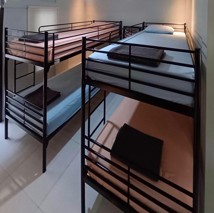 Sabi Guest House - Strategic Family -Married Couples Only- Hostel In Prawirotaman Yogyakarta Bagian luar foto