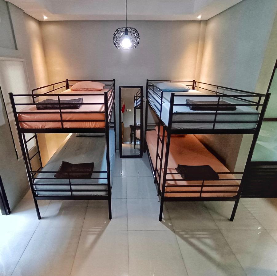Sabi Guest House - Strategic Family -Married Couples Only- Hostel In Prawirotaman Yogyakarta Bagian luar foto