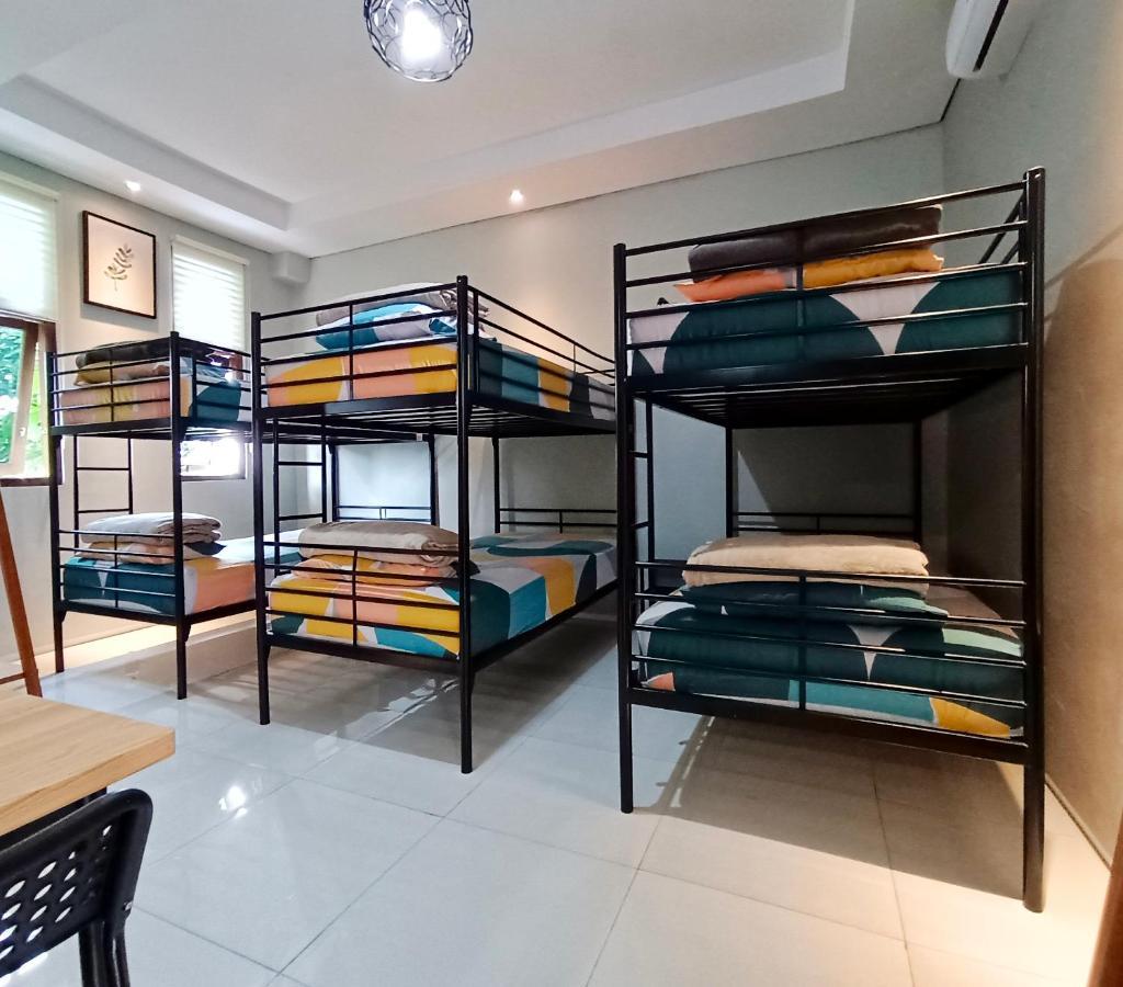 Sabi Guest House - Strategic Family -Married Couples Only- Hostel In Prawirotaman Yogyakarta Bagian luar foto